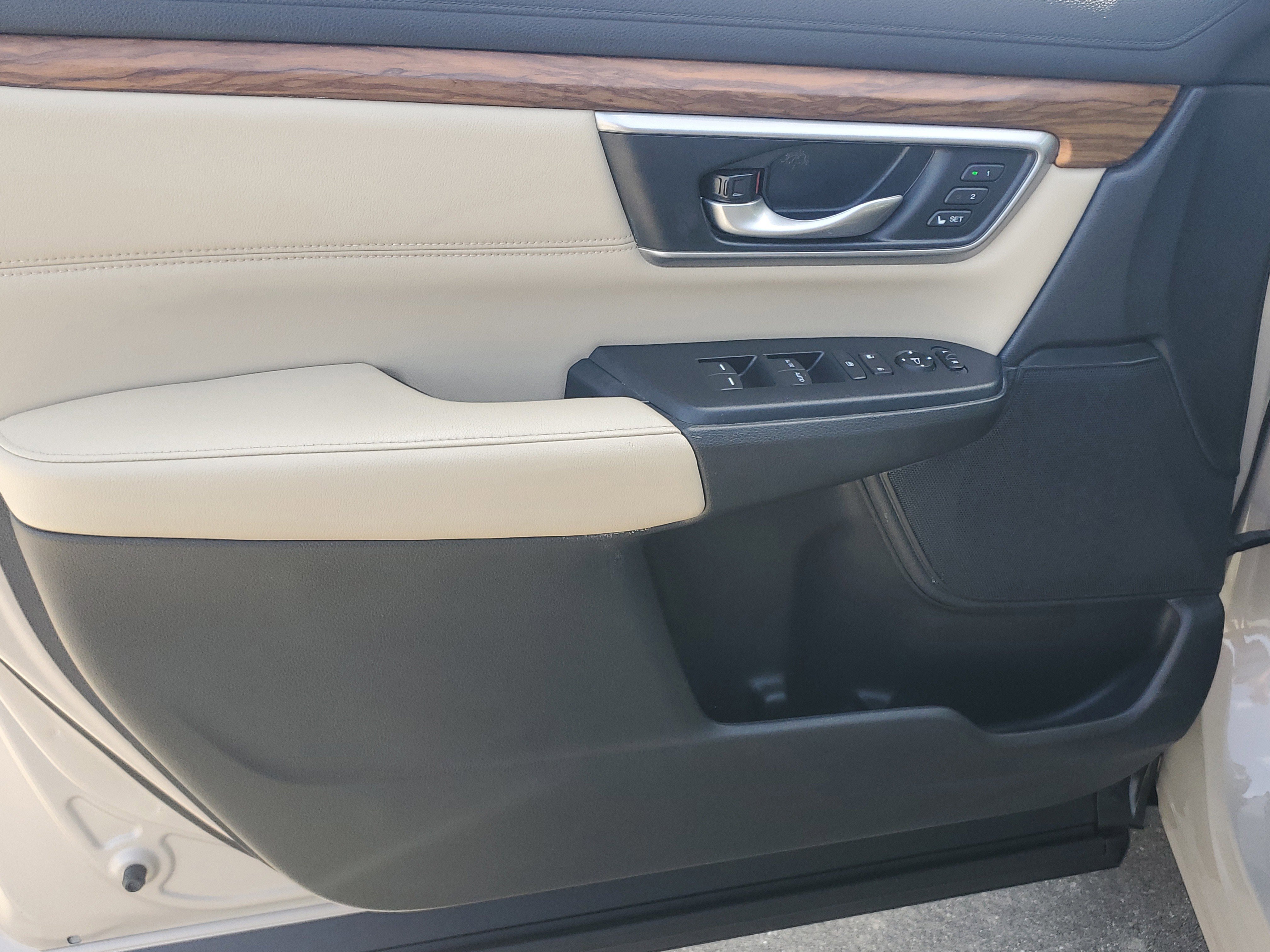 Used 2018 Honda CR-V EX-L image 21