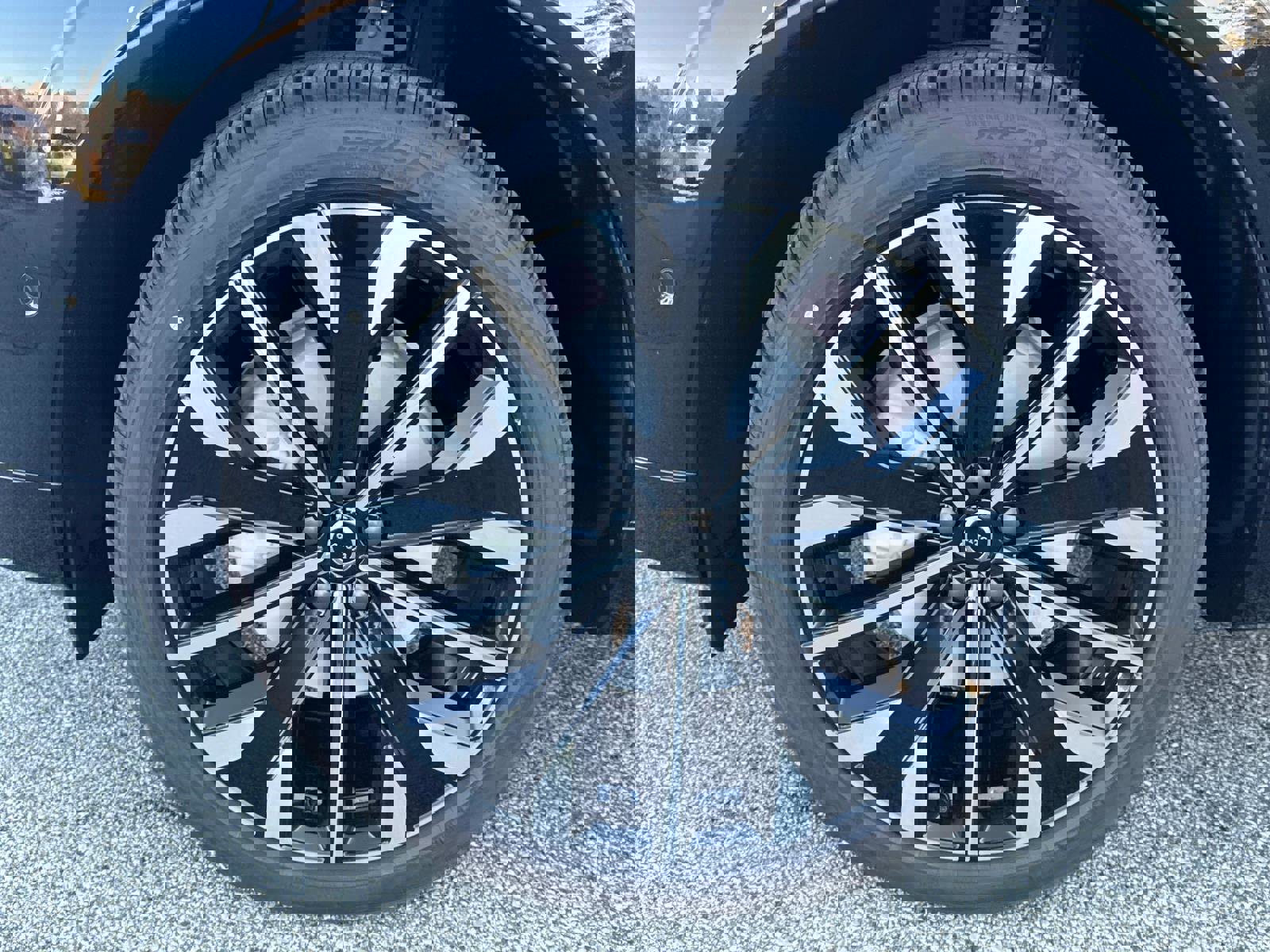 New 2026 Volvo XC60 B5 Ultra w/ Climate Package image 10