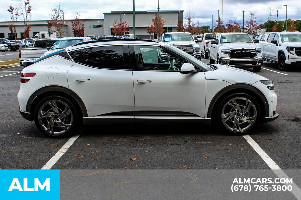 Used 2023 Genesis GV60 Performance image 9