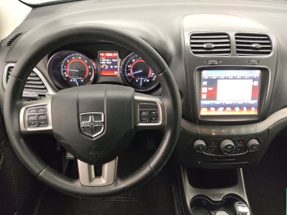 Used 2015 Dodge Journey Crossroad w/ Flexible Seating Group FWD image 22