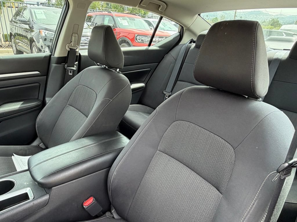 Used 2022 Nissan Altima 2.5 SV FWD image 20