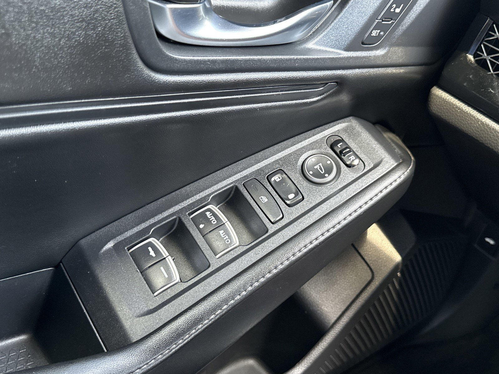 Used 2023 Honda Accord Sport image 17