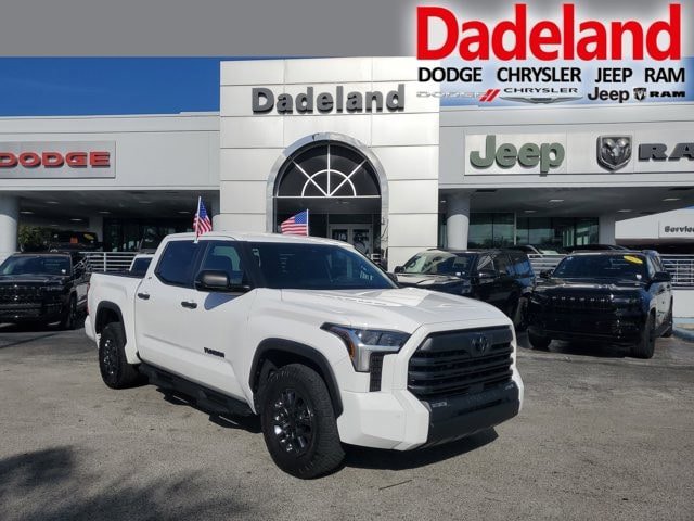 Used 2025 Toyota Tundra SR5 w/ SR5 Convenience Package RWD image 1