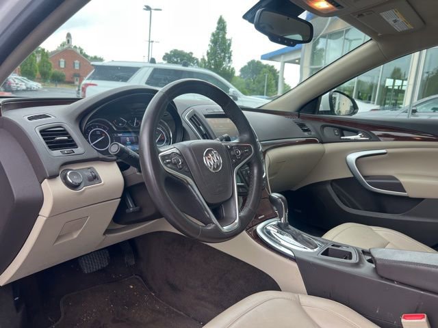 Used 2016 Buick Regal Premium FWD image 11