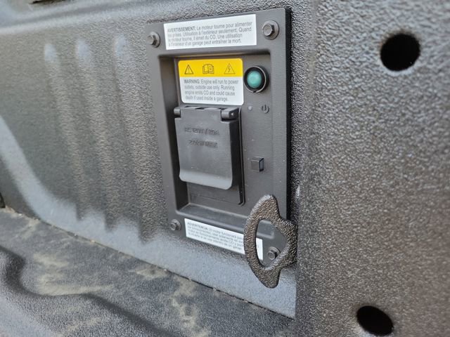 New 2026 Ford F250 Lariat w/ Black Appearance Package image 28