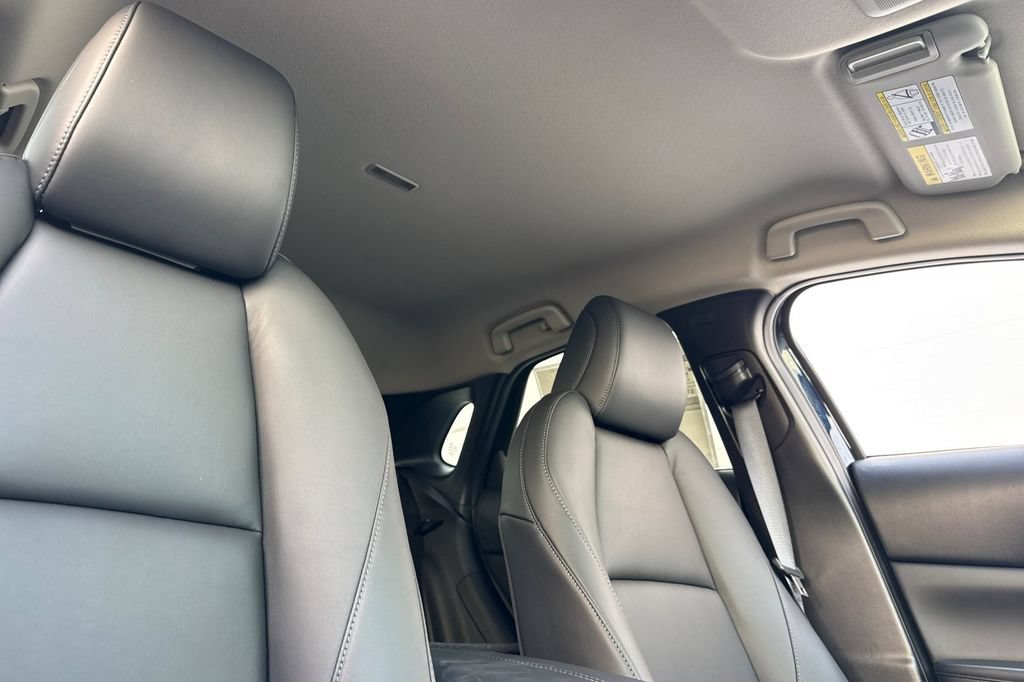 New 2026 MAZDA CX-30 AWD 2.5 S w/ Select Sport Pkg image 17