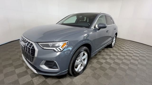 Used 2022 Audi Q3 2.0T Premium Plus AWD/4WD image 9