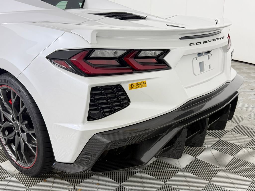 Used 2023 Chevrolet Corvette Stingray Premium Conv w/ Z51 Performance Package image 14