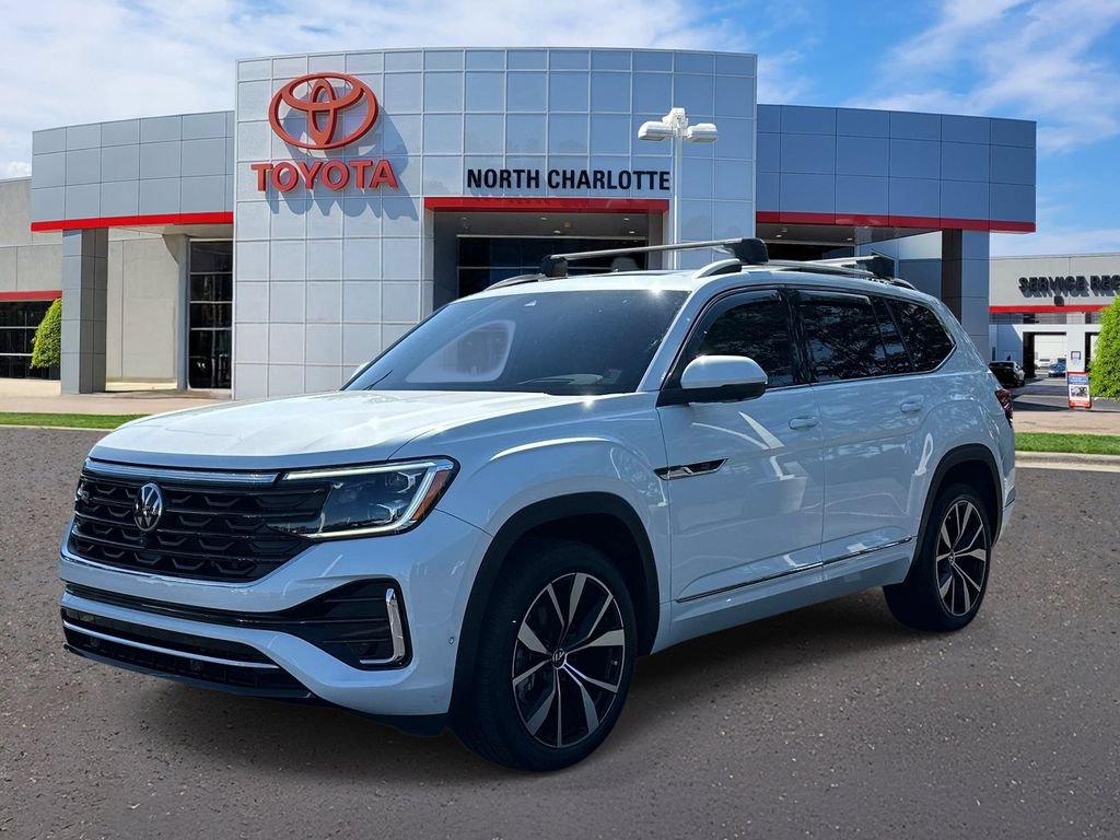 Used 2024 Volkswagen Atlas SEL Premium R-Line AWD/4WD image 5