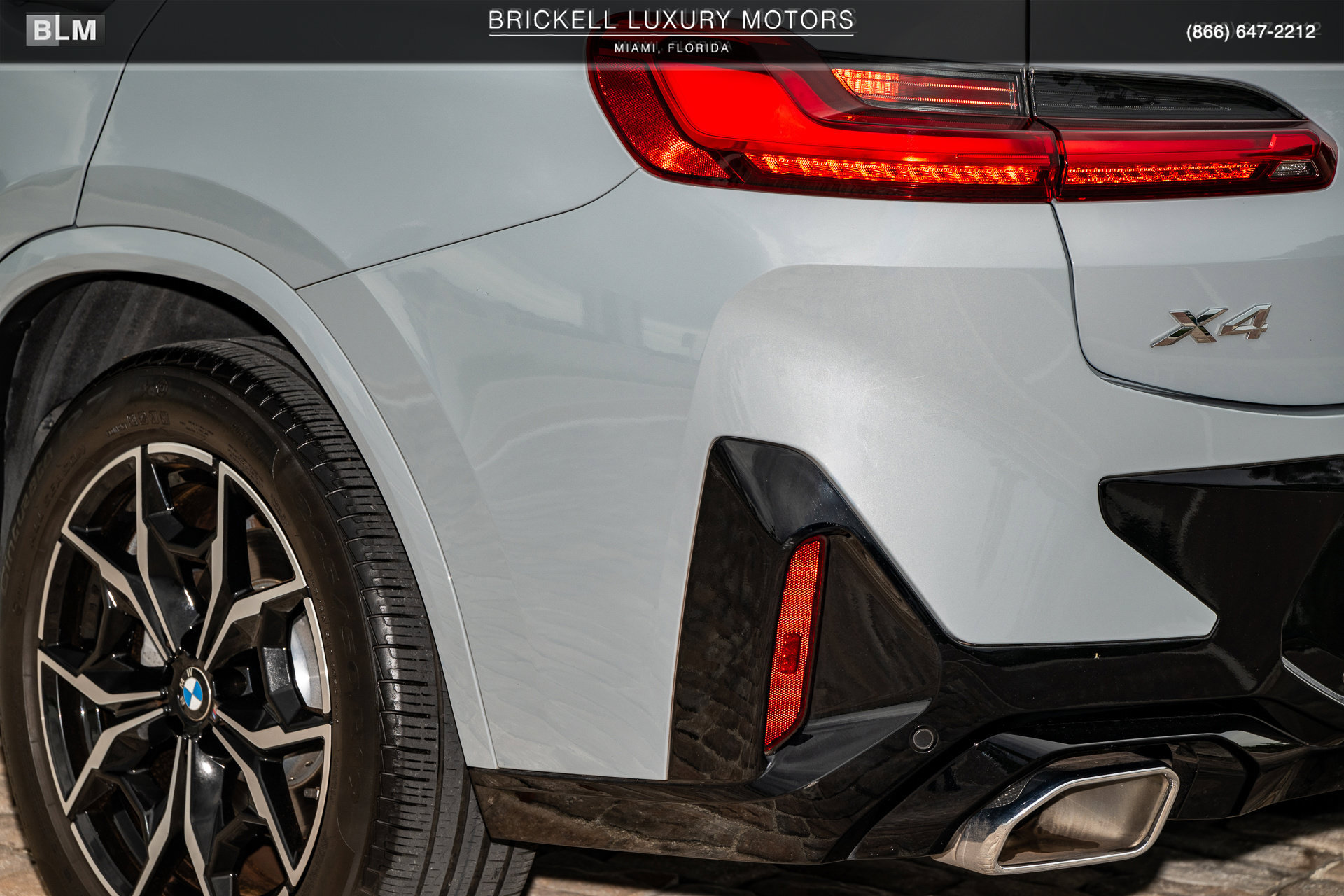 Used 2024 BMW X4 xDrive30i w/ M Sport Package AWD/4WD image 49