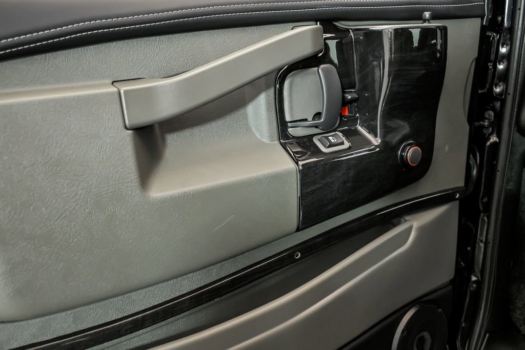 New 2026 GMC Savana 2500 Work Van w/ Driver Convenience Package image 10