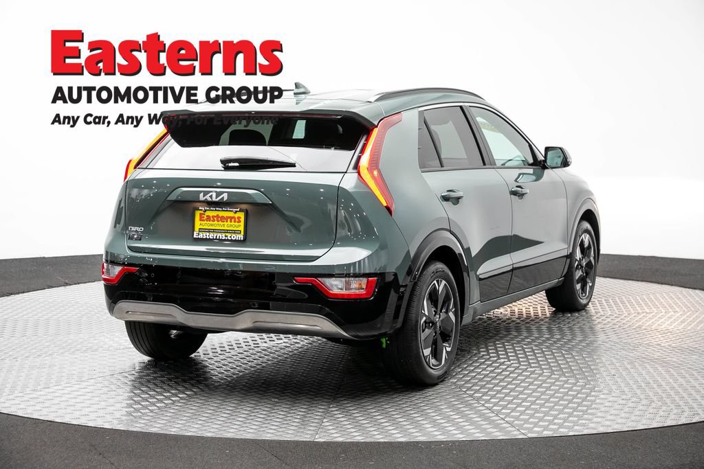 Used 2023 Kia Niro Wind w/ Wind Preserve Package FWD image 5