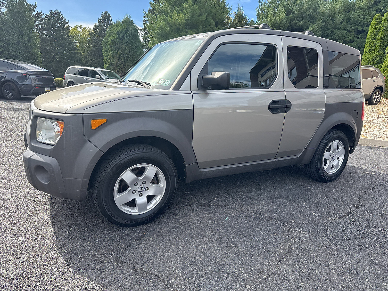 Used 2004 Honda Element EX image 11