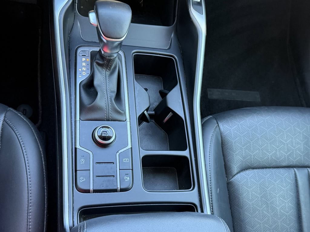 Certified 2023 Kia Sorento S w/ Panoramic Sunroof Package FWD image 25