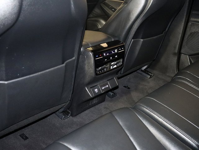 Certified 2023 Acura MDX SH-AWD image 16