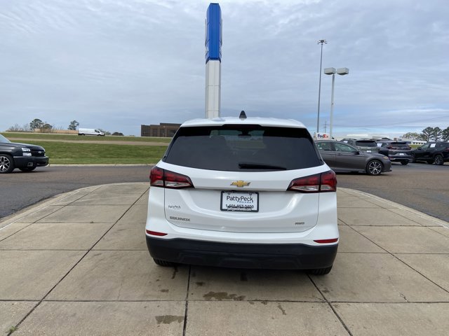 Used 2023 Chevrolet Equinox LS image 9
