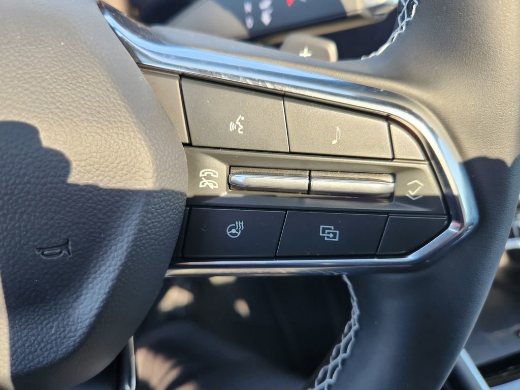 New 2026 Chevrolet Traverse LT w/ Sun and Wheel Package image 16