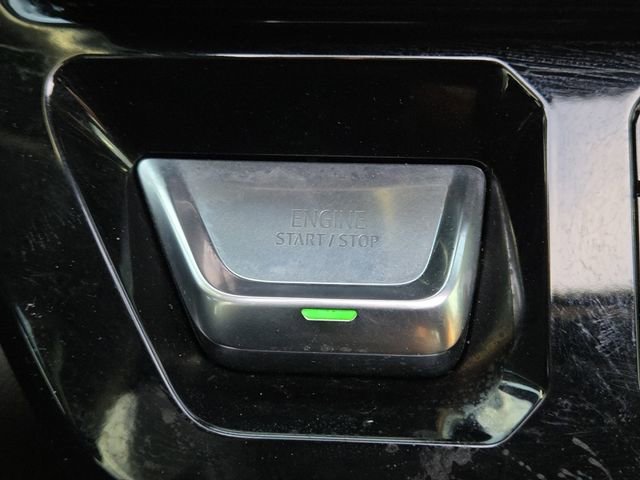 Certified 2024 GMC Sierra 3500 Denali Ultimate image 18