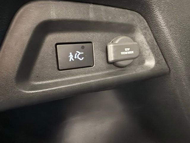 Used 2024 Honda Pilot Touring image 36