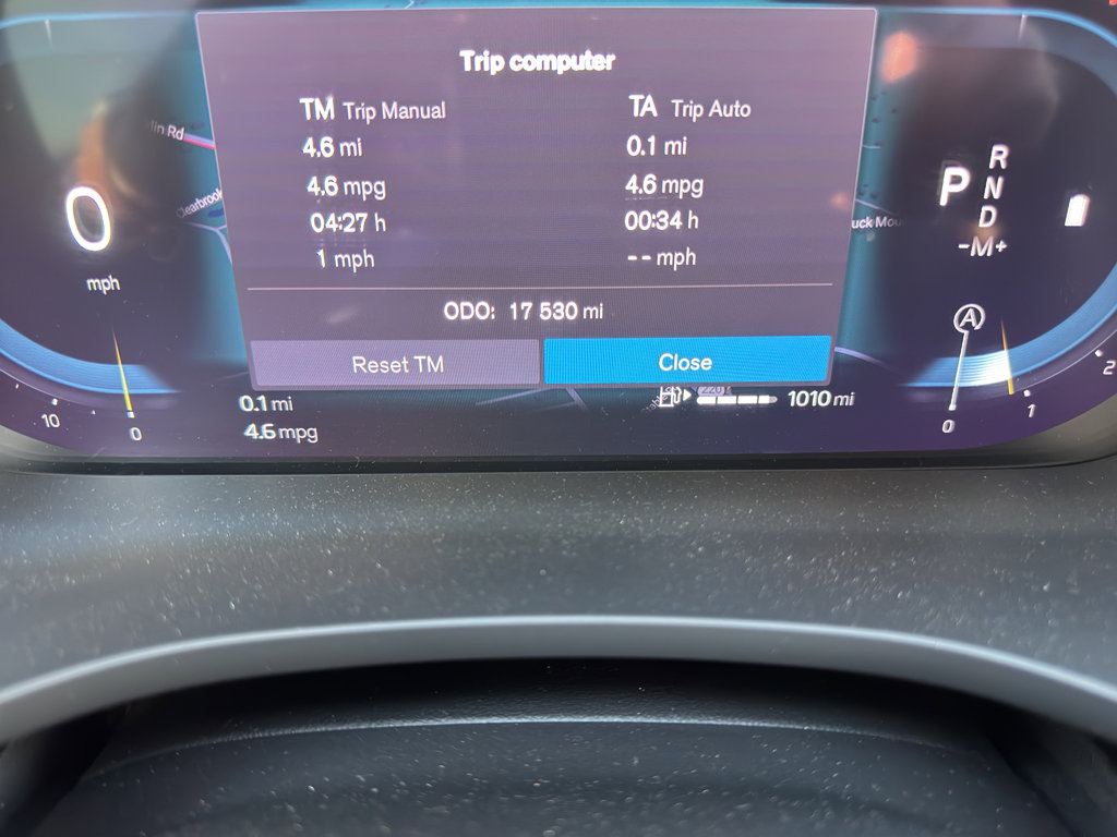 Used 2025 Volvo XC60 B5 Plus image 15