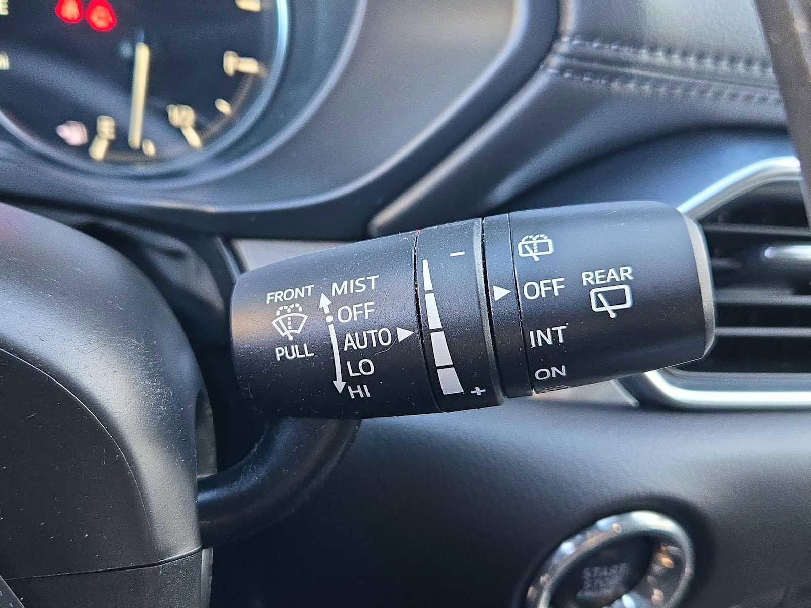 Used 2021 MAZDA CX-5 Signature image 33