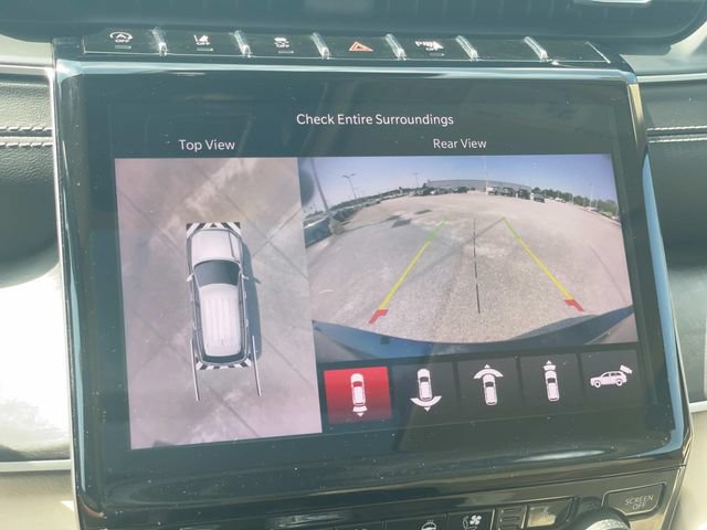 Used 2021 Jeep Grand Cherokee L Limited w/ Luxury Tech Group II AWD/4WD image 28