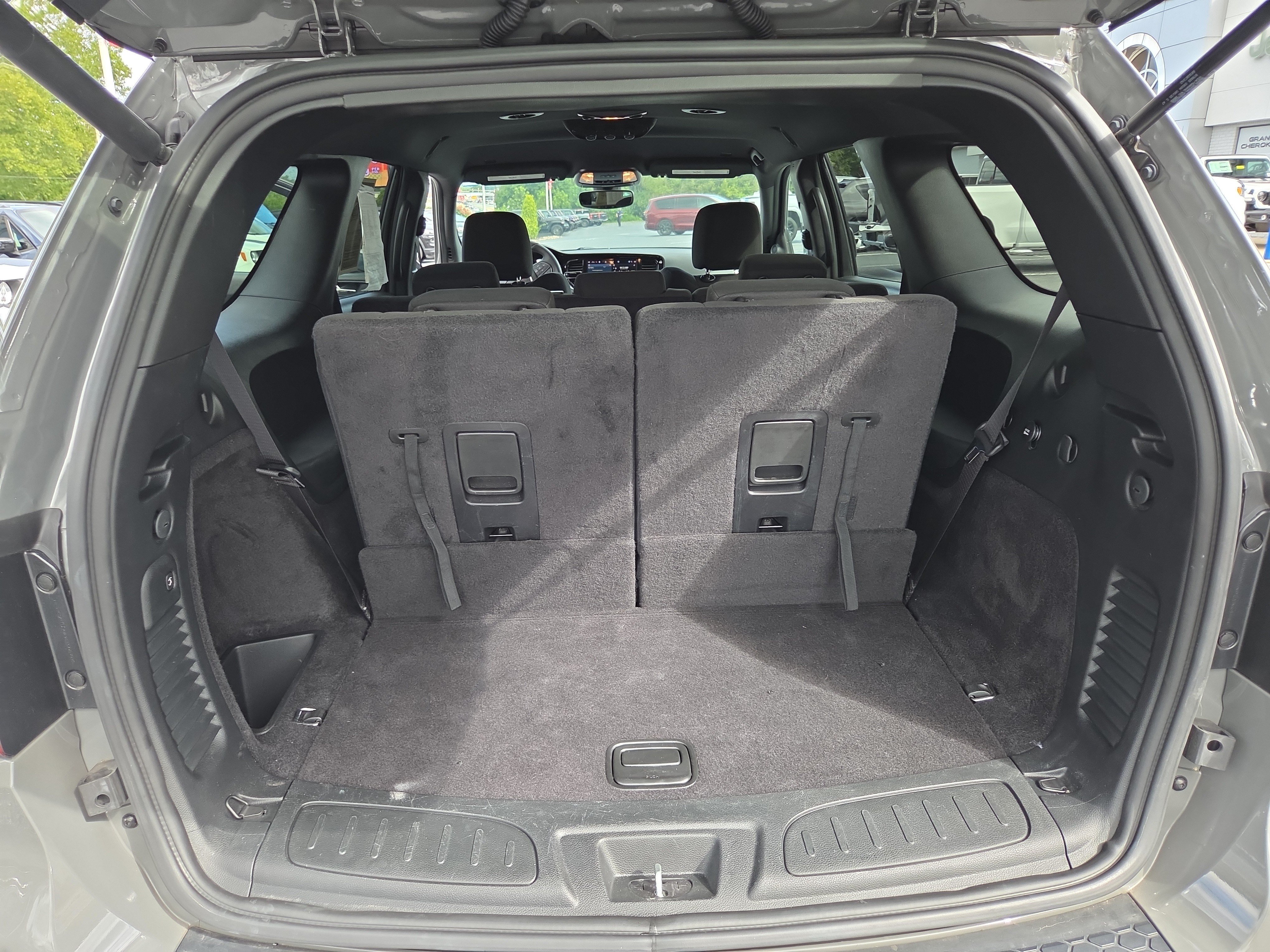 Certified 2025 Dodge Durango GT w/ Blacktop Package AWD/4WD image 30