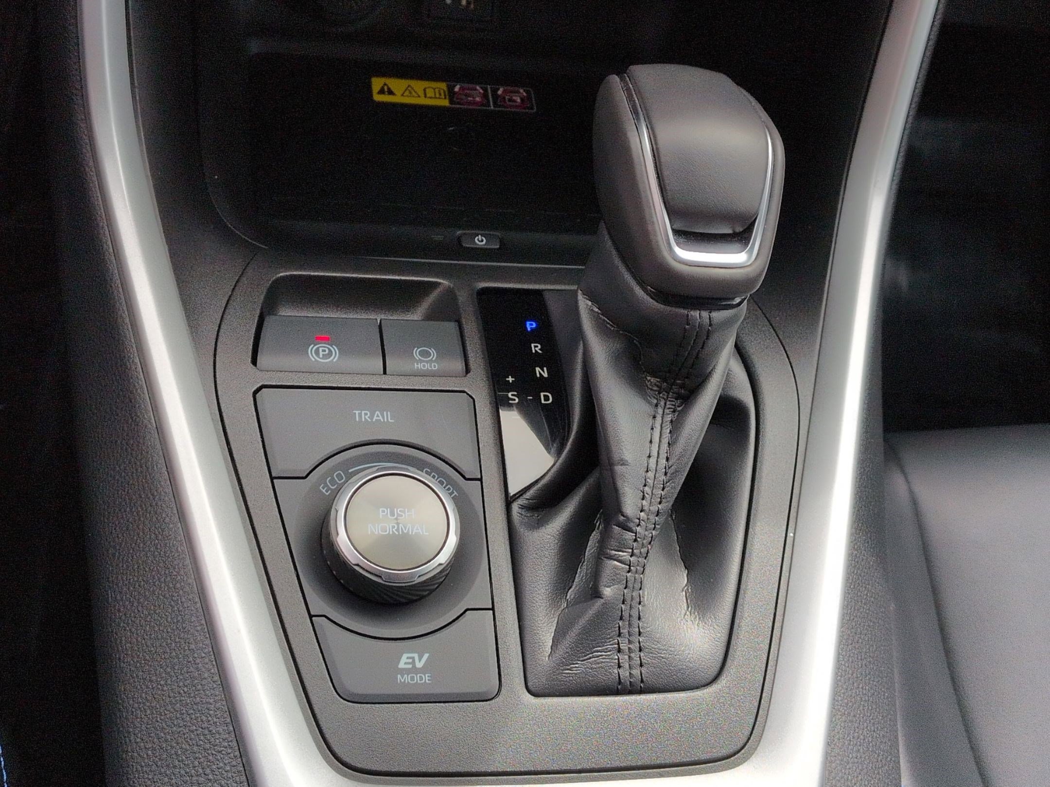 Used 2023 Toyota RAV4 XSE AWD/4WD image 25