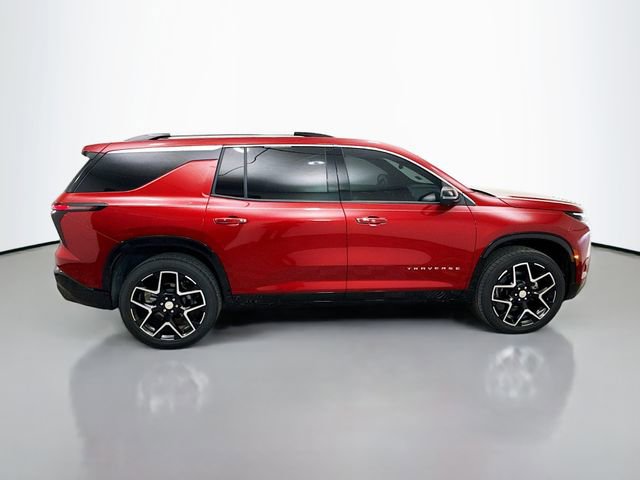 Used 2025 Chevrolet Traverse High Country image 10