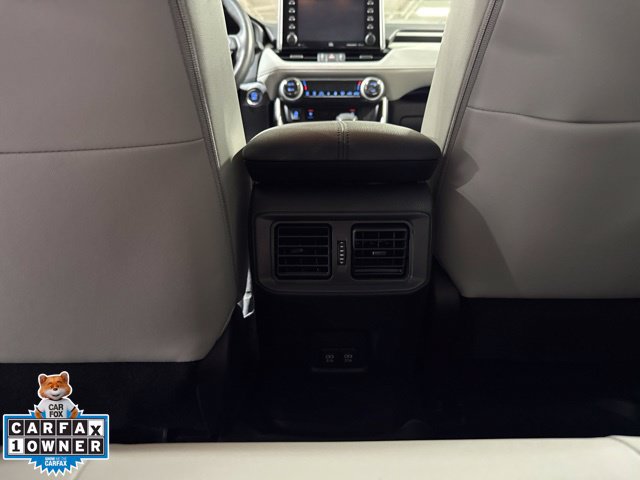 Used 2021 Toyota RAV4 Limited AWD/4WD image 33