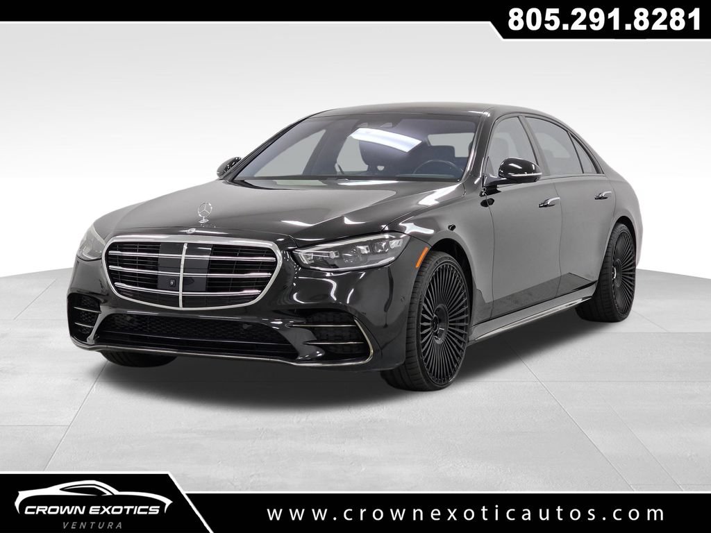 Used 2023 Mercedes-Benz S 580 4MATIC Sedan w/ AMG Line image 3