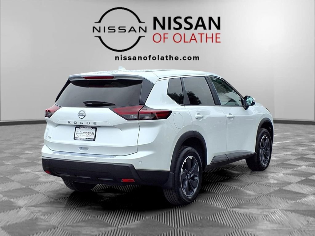 Certified 2026 Nissan Rogue SV w/ Cold Weather Package FWD image 27
