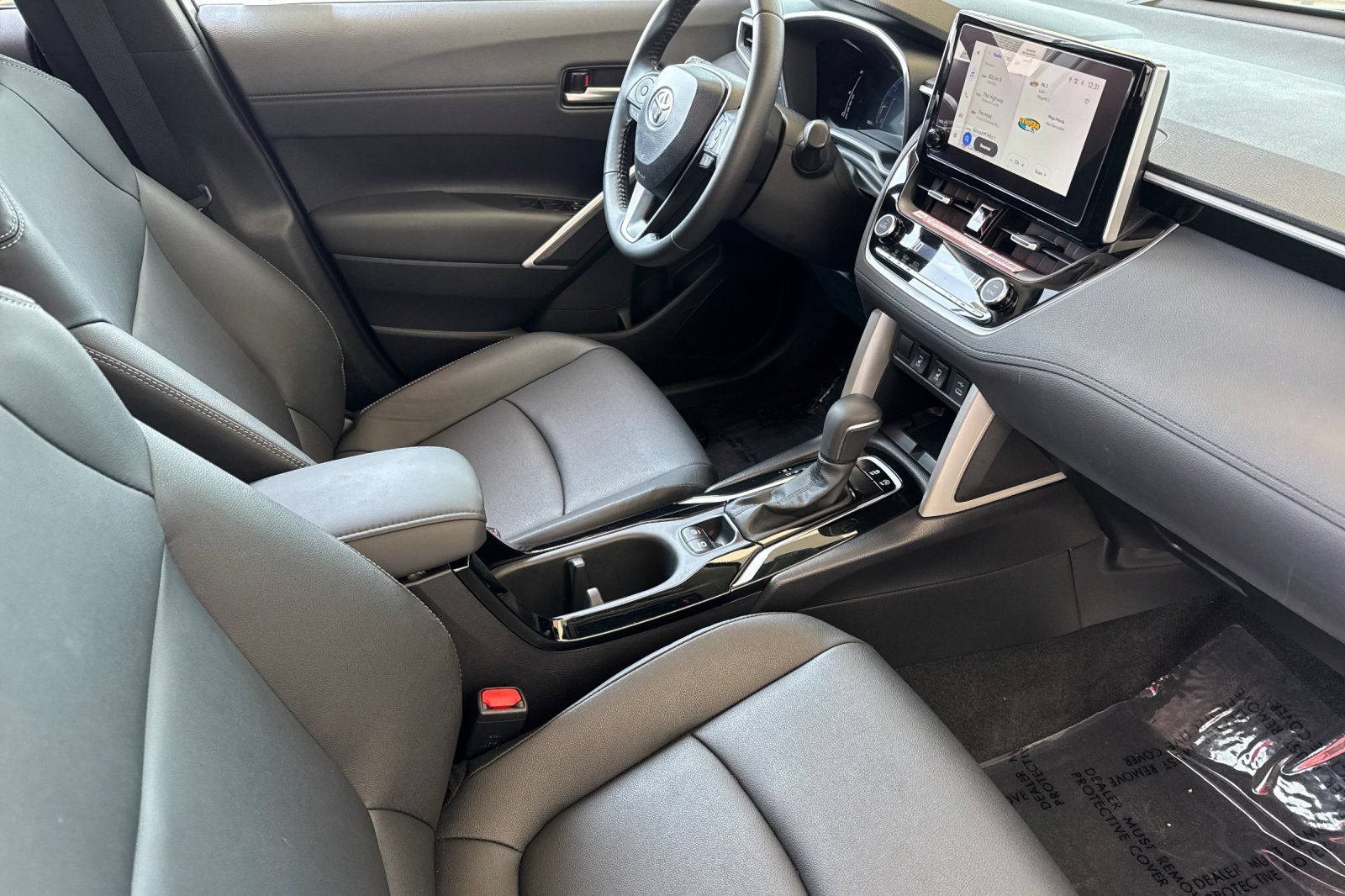 Certified 2025 Toyota Corolla Cross XLE w/ Convenience Package FWD image 21