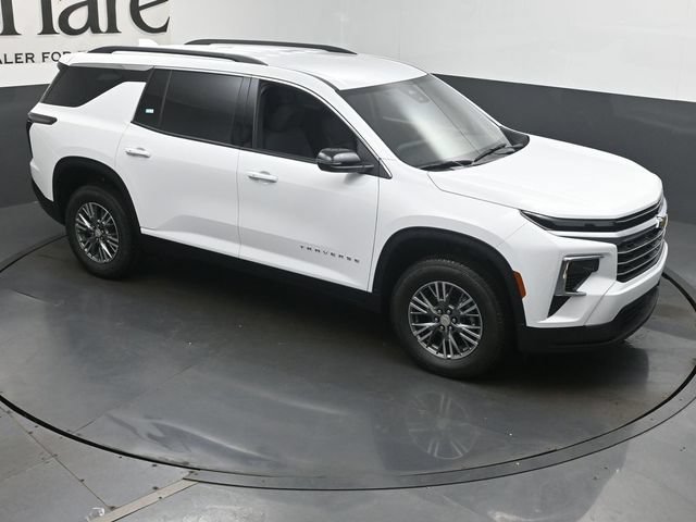 New 2027 Chevrolet Traverse LT w/ LPO, Floor Liner Package AWD/4WD image 17