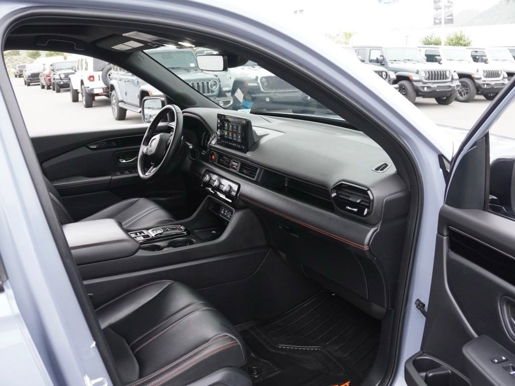 Used 2024 Honda Pilot TrailSport image 22