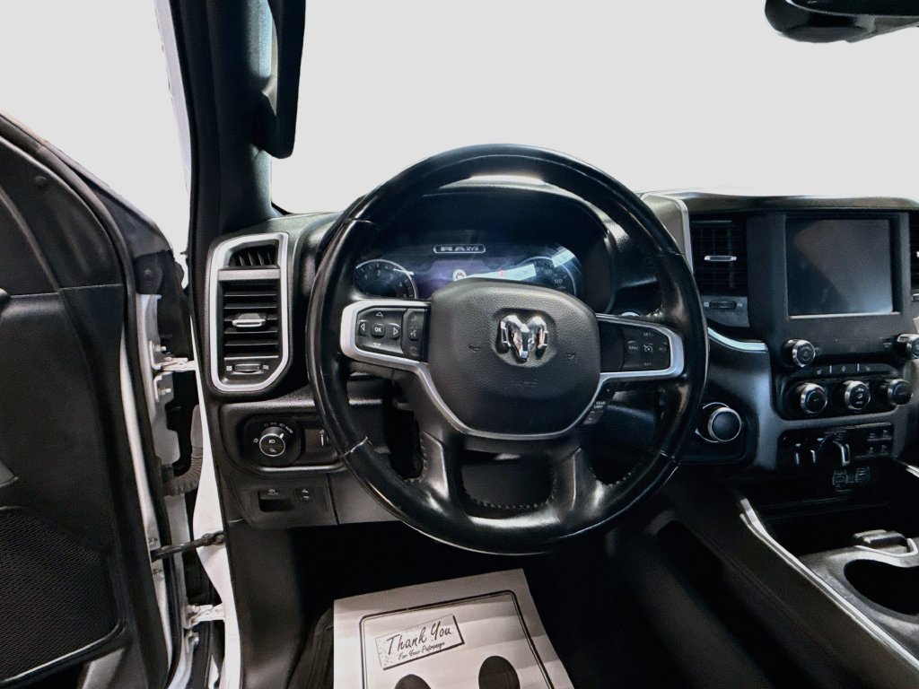 Used 2022 RAM 1500 Big Horn AWD/4WD image 12