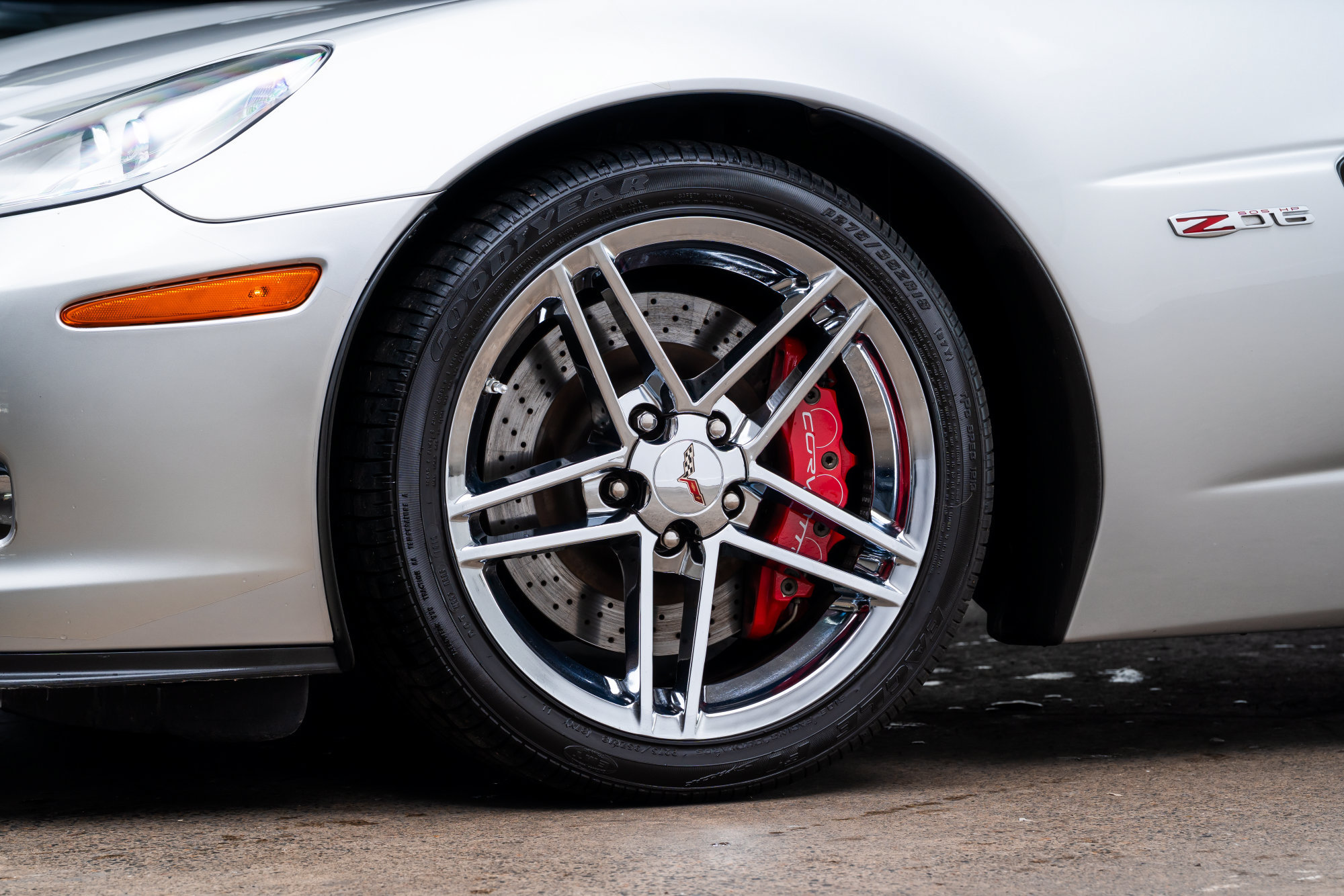 Used 2007 Chevrolet Corvette Z06 w/ Preferred Equipment Group RWD image 4