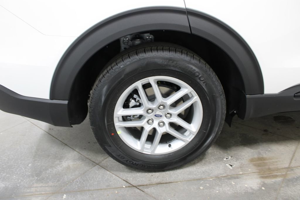 New 2026 Ford Explorer Active image 38