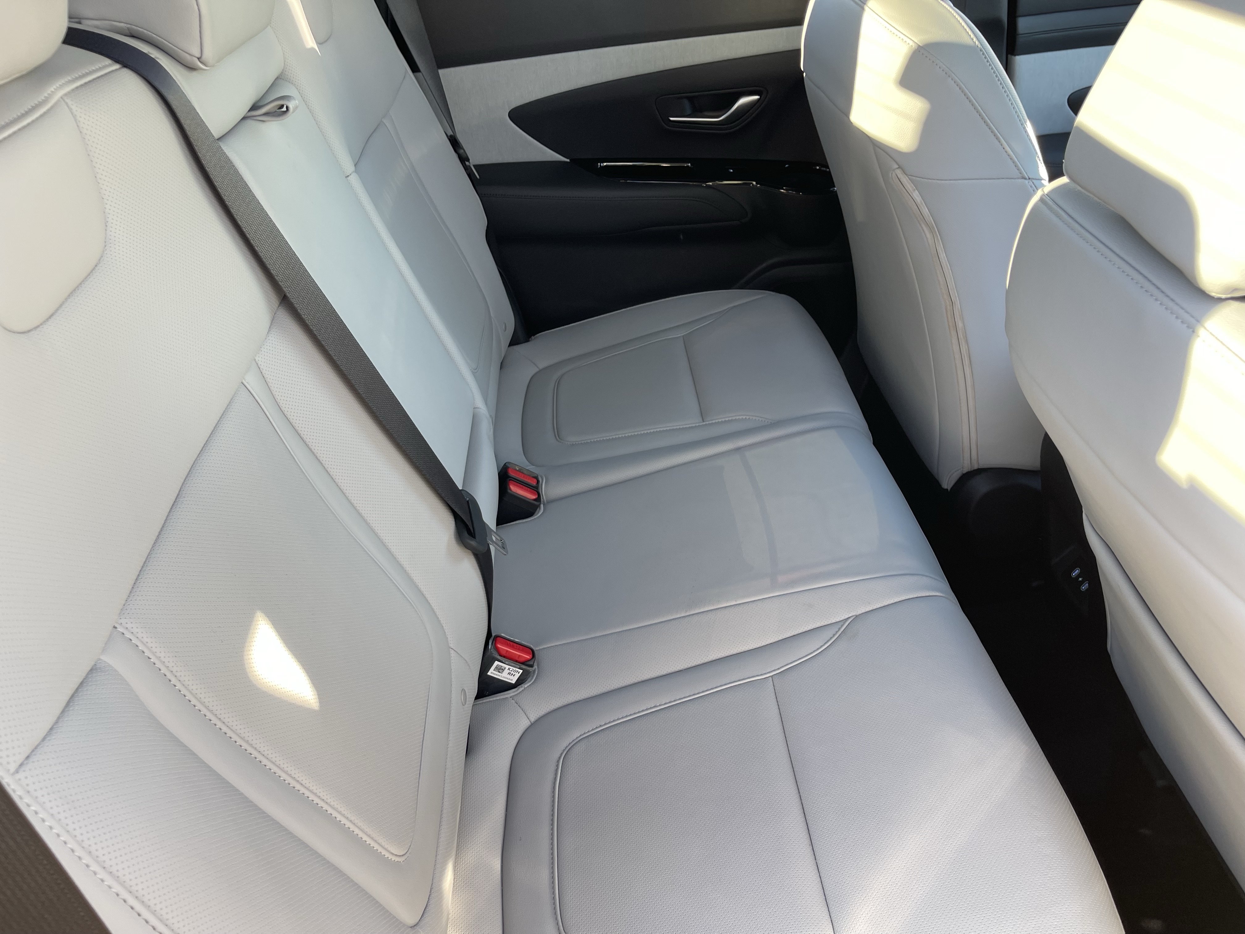 Used 2025 Hyundai Santa Cruz SEL FWD image 13
