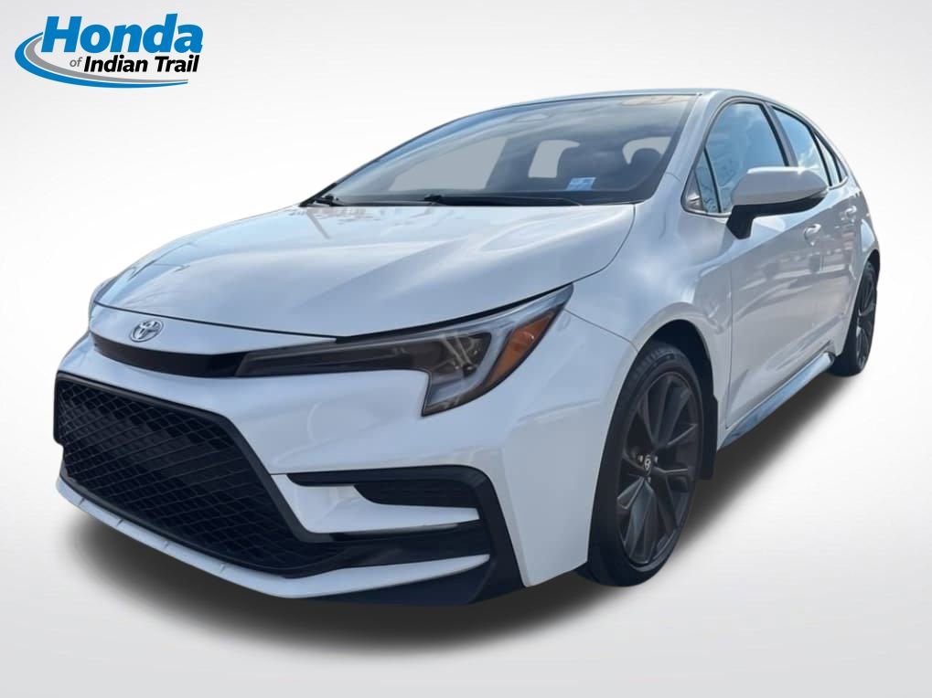 Used 2024 Toyota Corolla SE