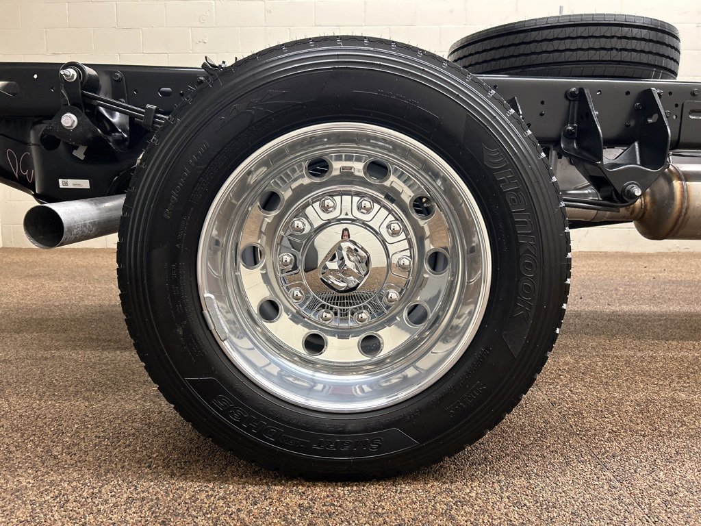 New 2026 RAM 5500 Tradesman image 27