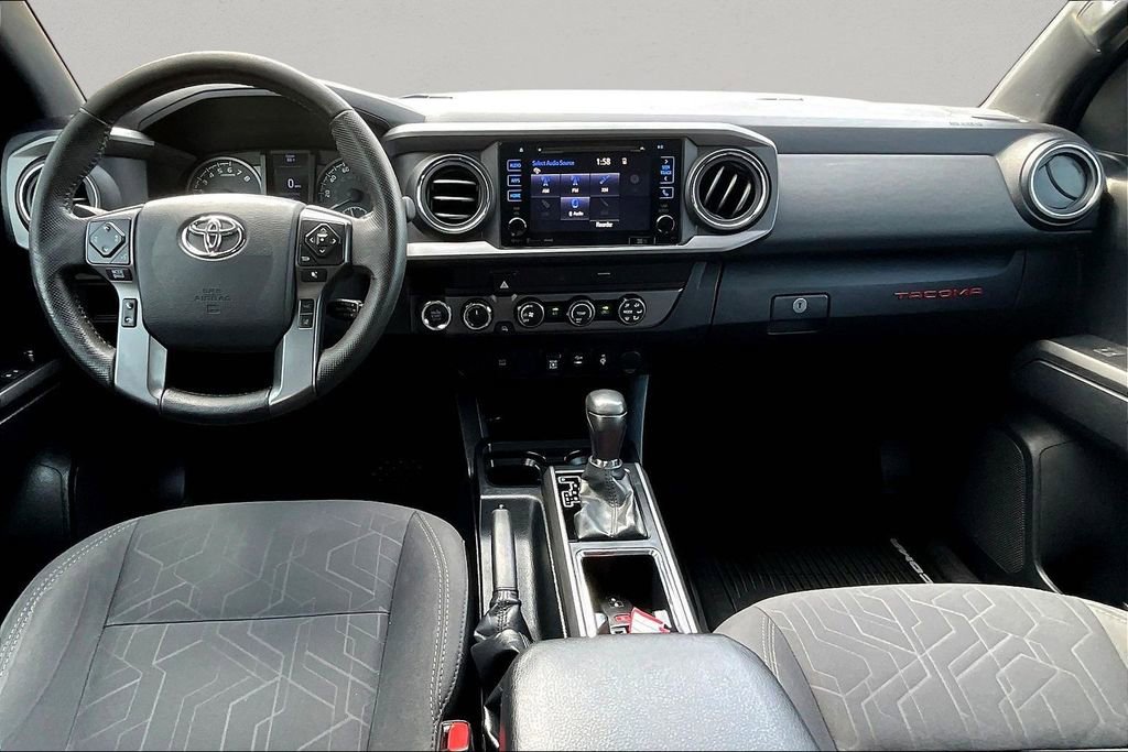 Used 2019 Toyota Tacoma TRD Off-Road AWD/4WD image 8