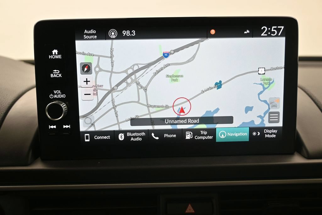 Certified 2025 Honda Pilot Touring image 12