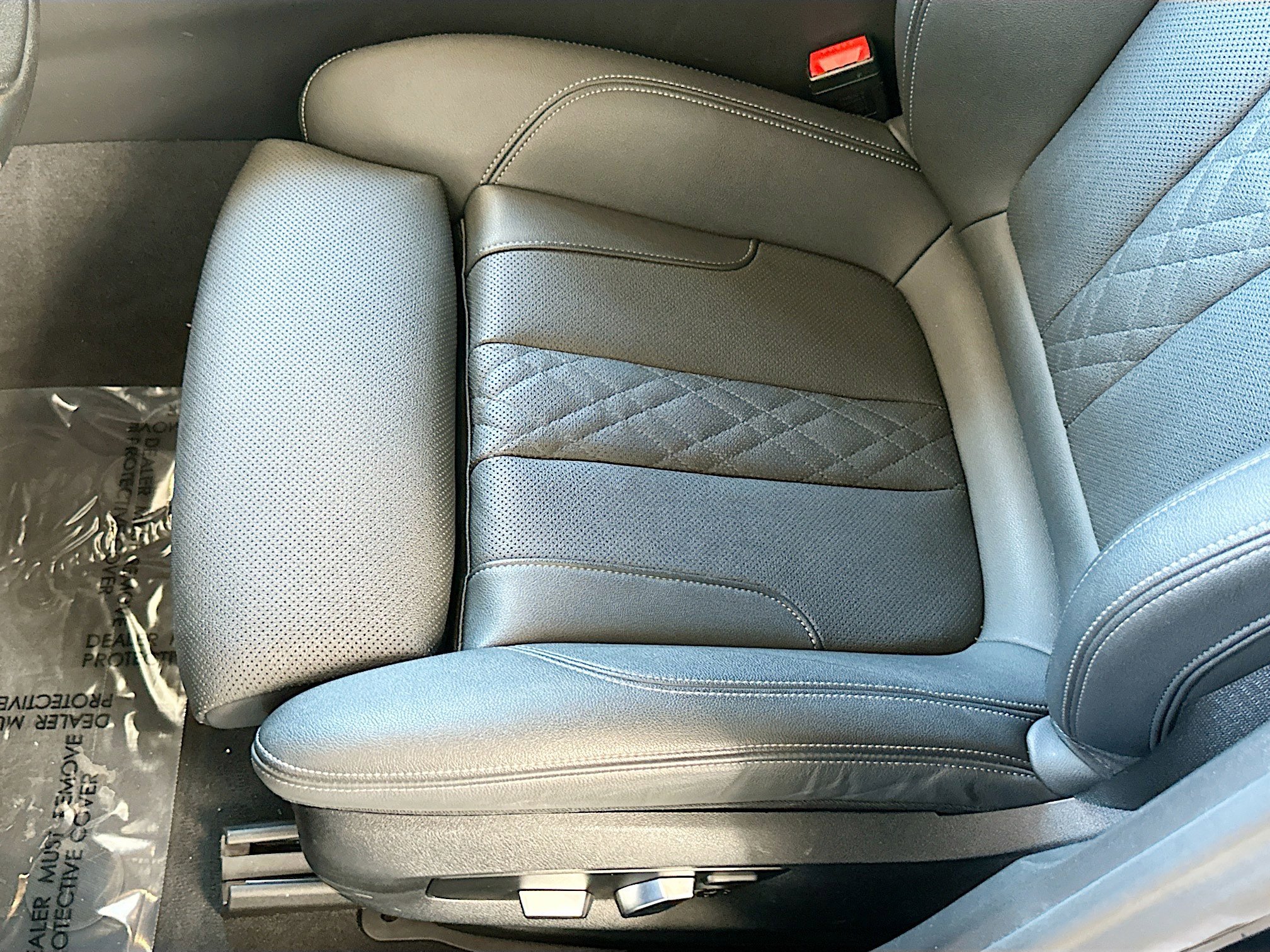 Certified 2023 BMW 540i w/ Premium Package image 20