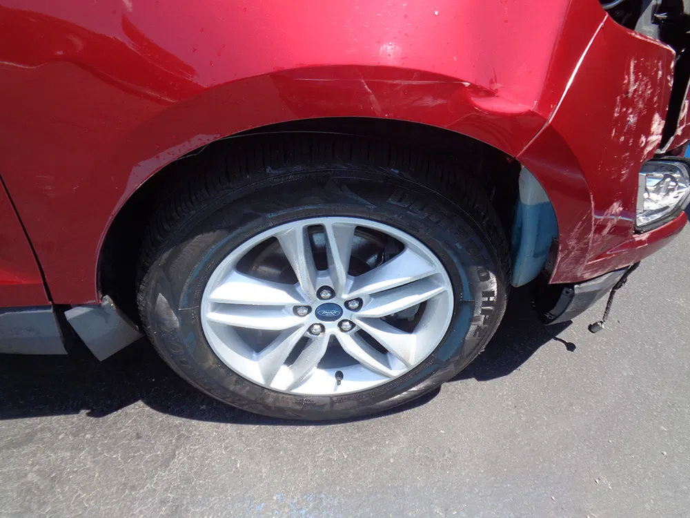 Used 2015 Ford Edge SEL w/ Equipment Group 201A AWD/4WD image 8