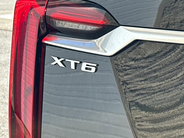 Used 2024 Cadillac XT6 Luxury AWD/4WD image 14