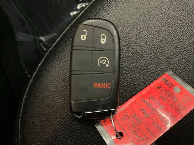 Used 2025 Jeep Compass Limited AWD/4WD image 27