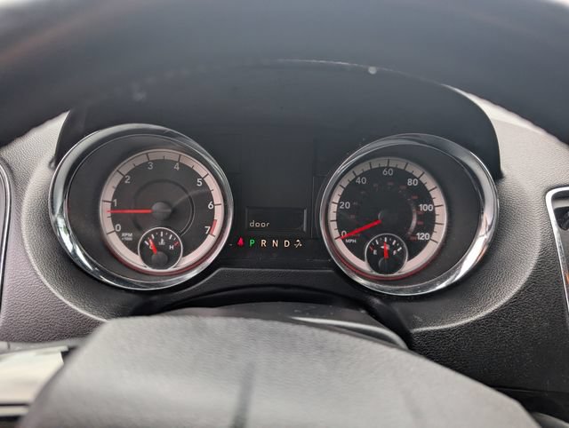 Used 2019 Dodge Grand Caravan SXT FWD image 16