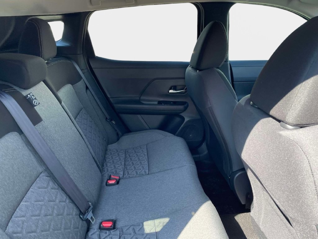 New 2027 Nissan Kicks SV FWD image 13