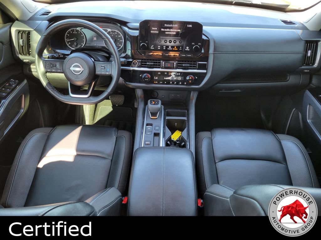 Used 2024 Nissan Pathfinder SL w/ SL Premium Package FWD image 18